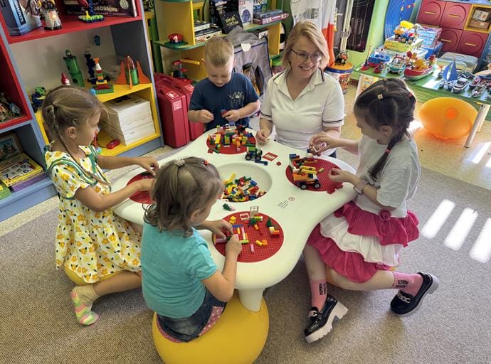 Детский сад – её вселенная, а дети – звёзды